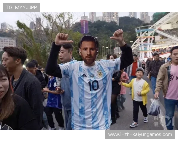 传奇球星回归母队，球迷怀旧潮掀动社媒热度